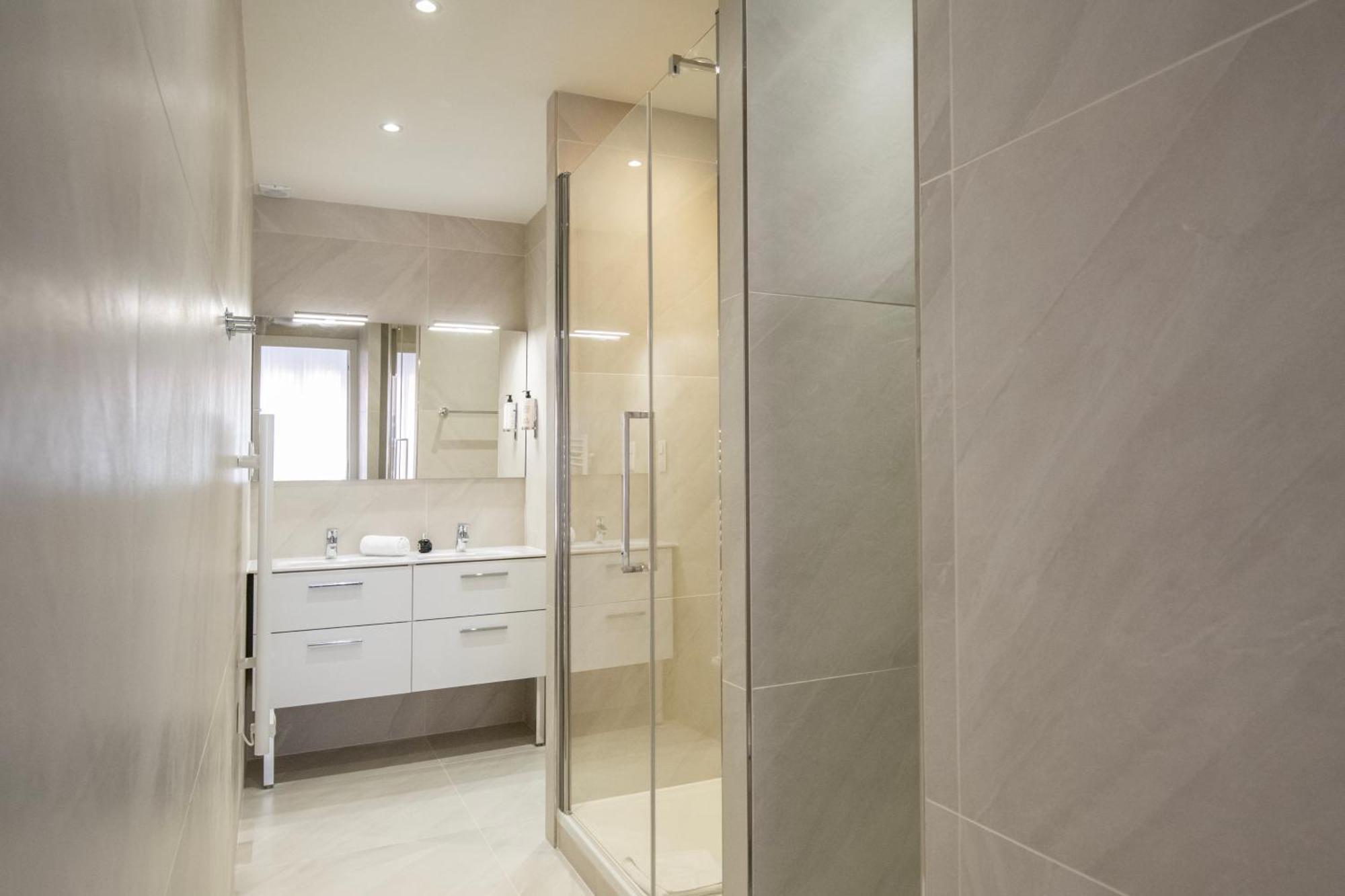 Appartements French Riviera Confidential Centre Ville Juan Les Pins Proche Des Plages 객실 사진