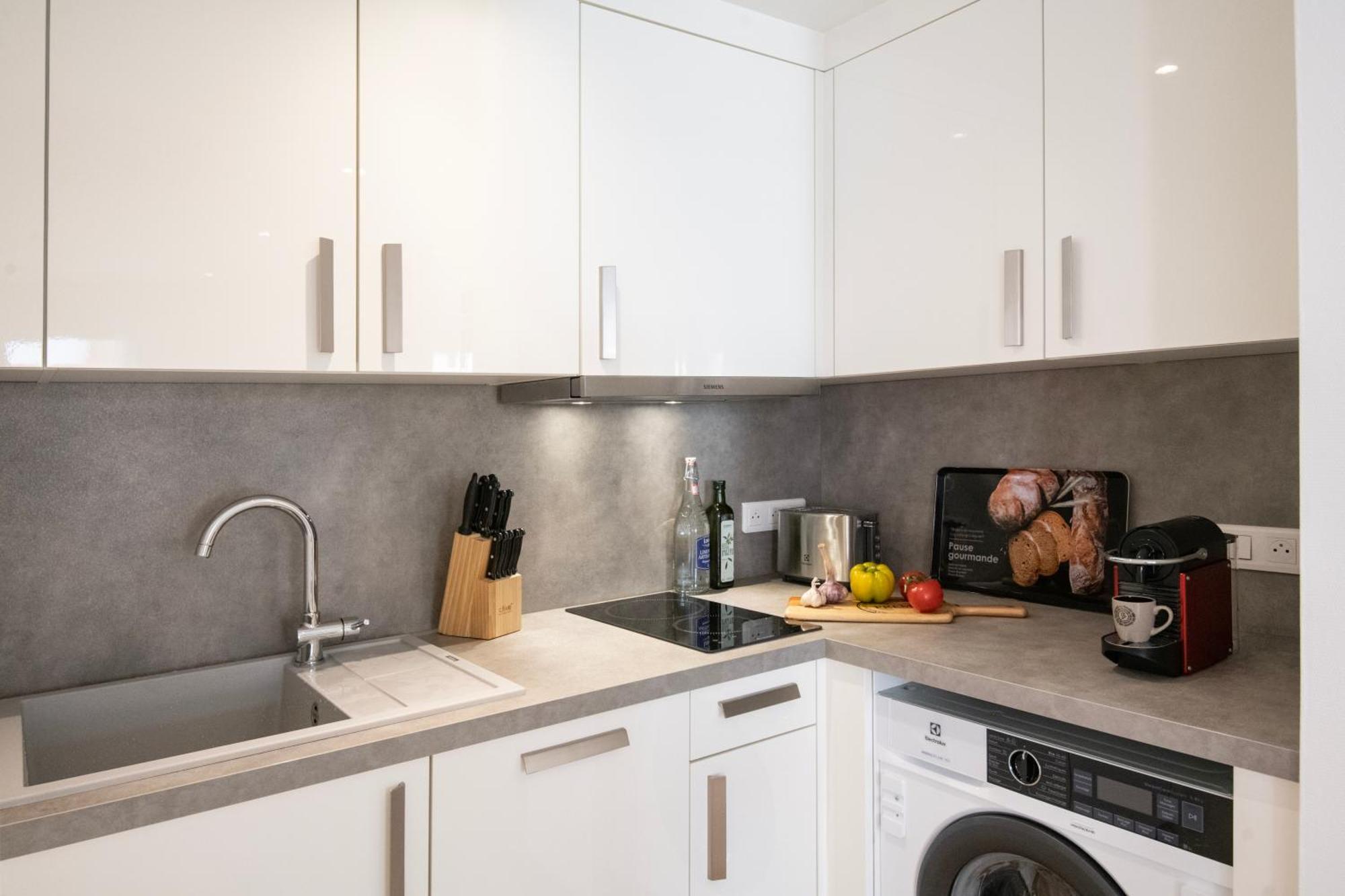 Appartements French Riviera Confidential Centre Ville Juan Les Pins Proche Des Plages 객실 사진